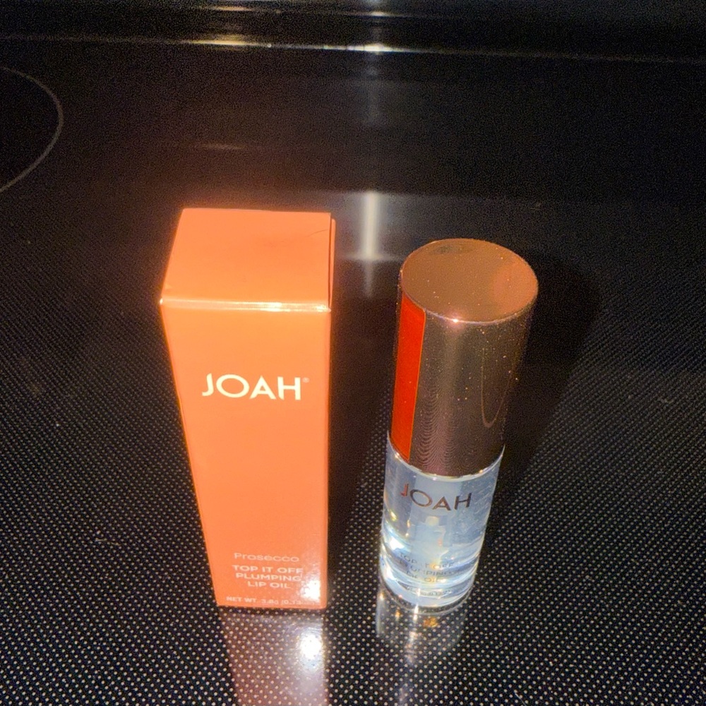 JOAH Top it Off Plumping Lip Oil